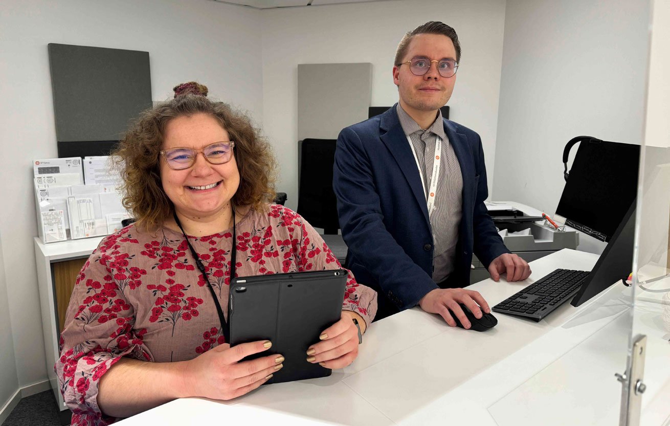 Meillä on jokaisessa konttorissa asiantuntijoita, jotka auttavat epävarmoissa tilanteissa ja opastavat digipalveluiden turvallista käyttöä.