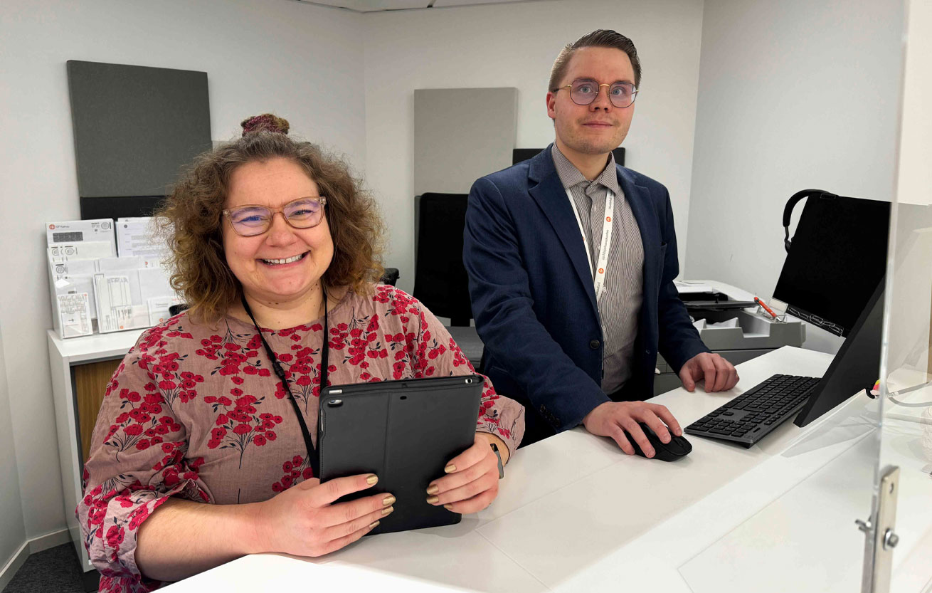 Meillä on jokaisessa konttorissa asiantuntijoita, jotka auttavat epävarmoissa tilanteissa ja opastavat digipalveluiden turvallista käyttöä.