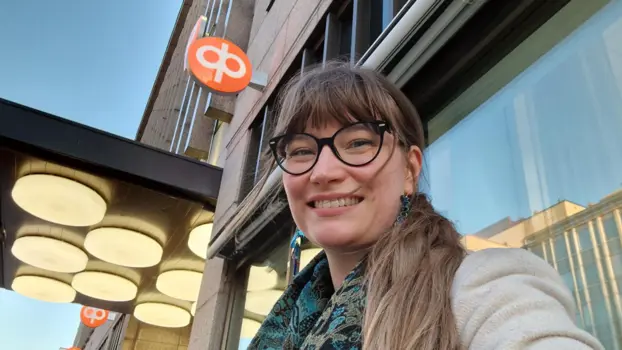 Anni Ojanperä kannustaa nuoria ilmoittautumaan ehdokkaaksi edustajiston vaaleissa